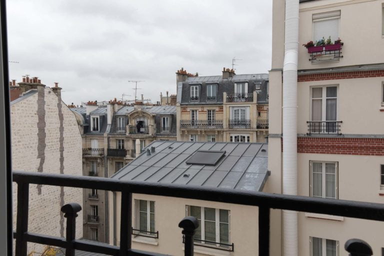 location 3 pièces appartement Convention immeuble standing