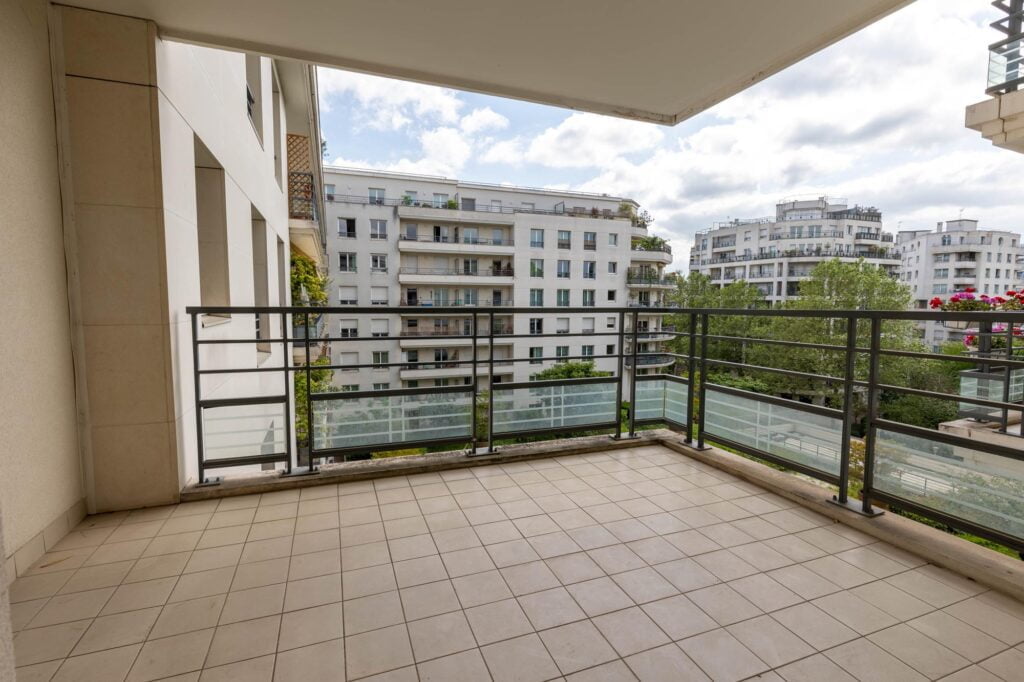a vendre appartement Issy les Moulineaux vue dégagée parc Suzanne Lenglen
