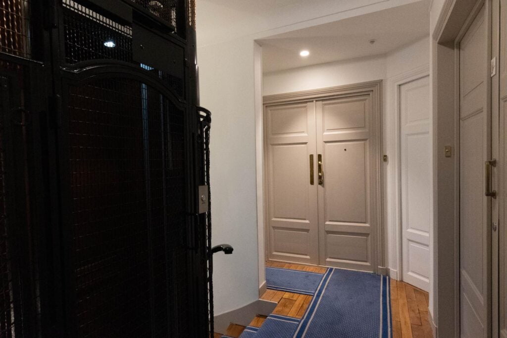 studio IMMOTEC Dernier étage Pont Mirabeau