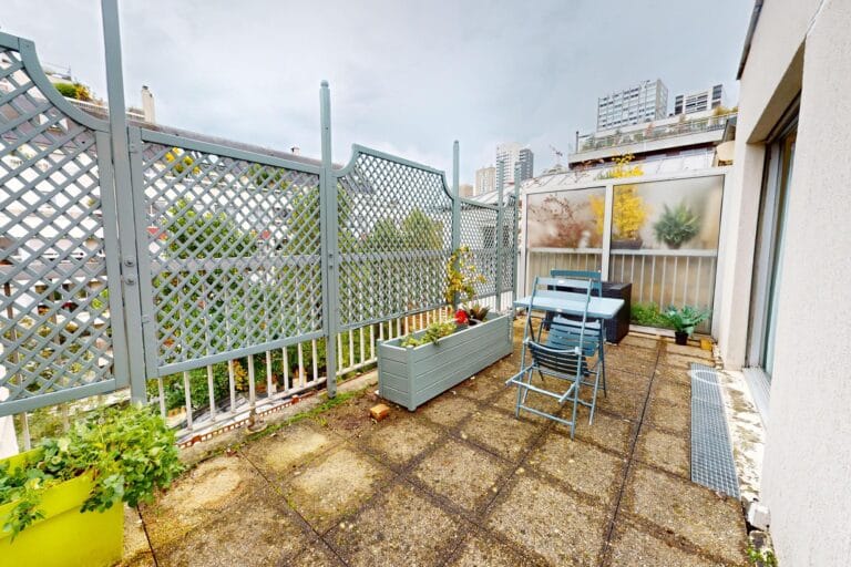 Appartement F2 à louer méublé - 2 pièces - 42m² + terrasse 16m² -PARIS 75015 - ILE DE FRANCE - Agence IMMOTEC Paris