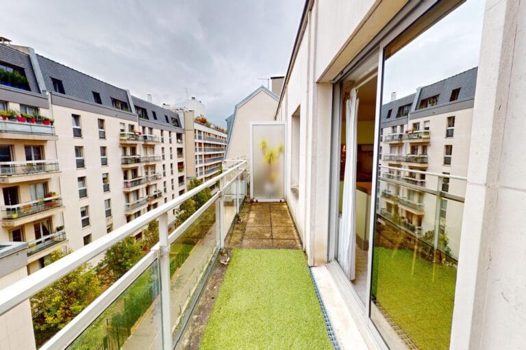 Appartement F2 à louer méublé - 2 pièces - 42m² + terrasse 16m² -PARIS 75015 - ILE DE FRANCE - Agence IMMOTEC Paris