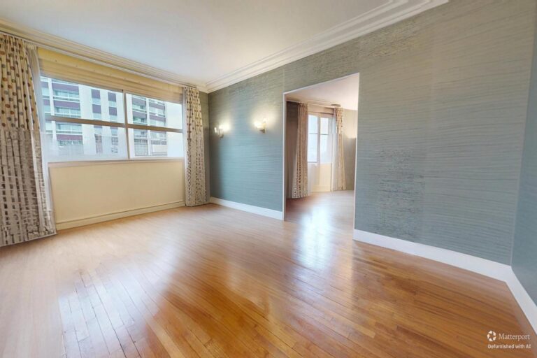 Art-Deco-09082025_162852_defurnished_resized