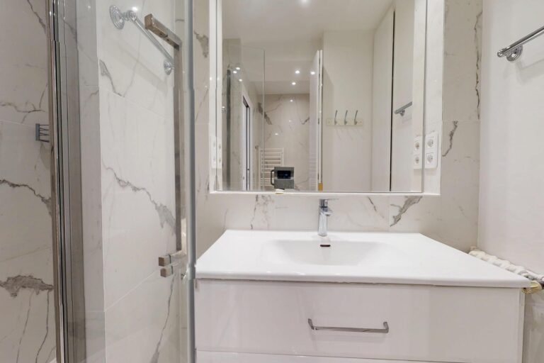 Butte-aux-Cailles-12182025_171802_resized