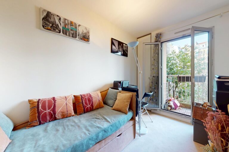 Rue-de-la-Croix-Nivert-12092025_141214_resized