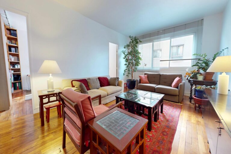 Art-deco-02042026_160015_resized