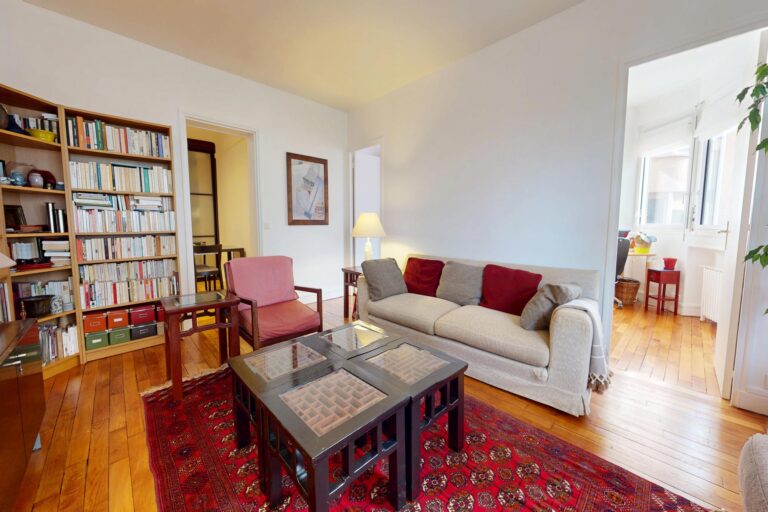 Art-deco-02042026_160040_resized